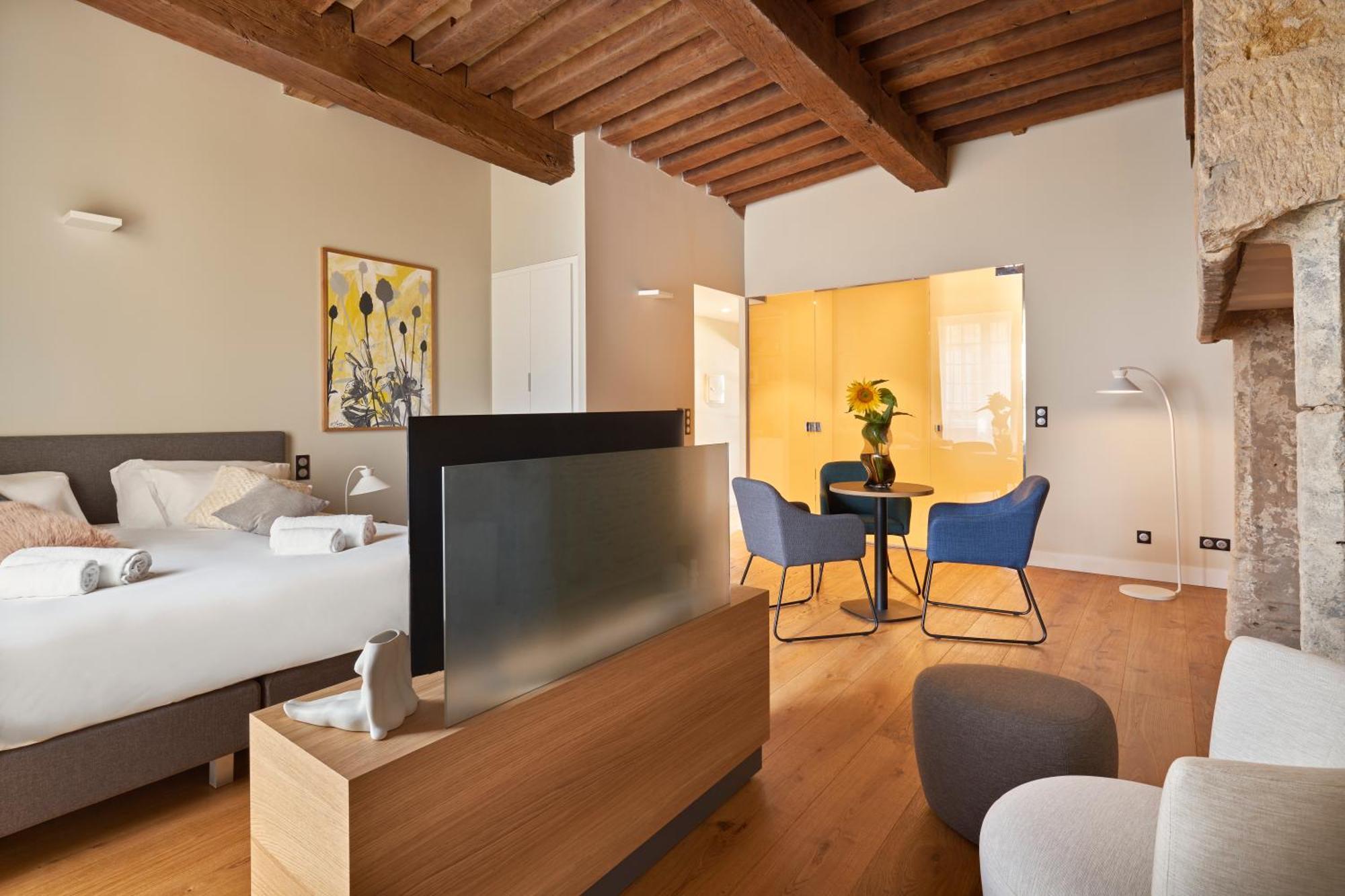 Hotel Le Chevalier Bleu Monpazier Luaran gambar